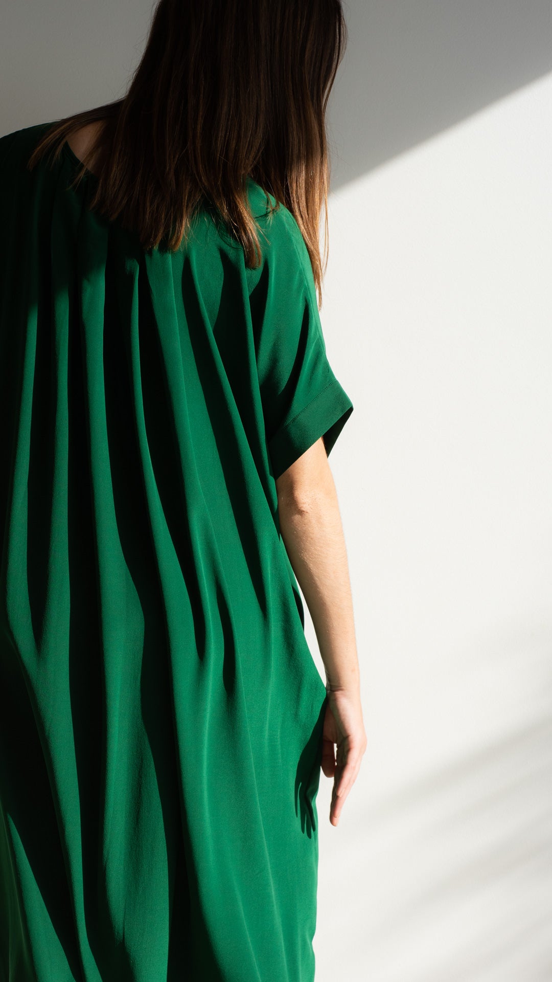 Vestido LaPlage Crepe de Seda verde floresta