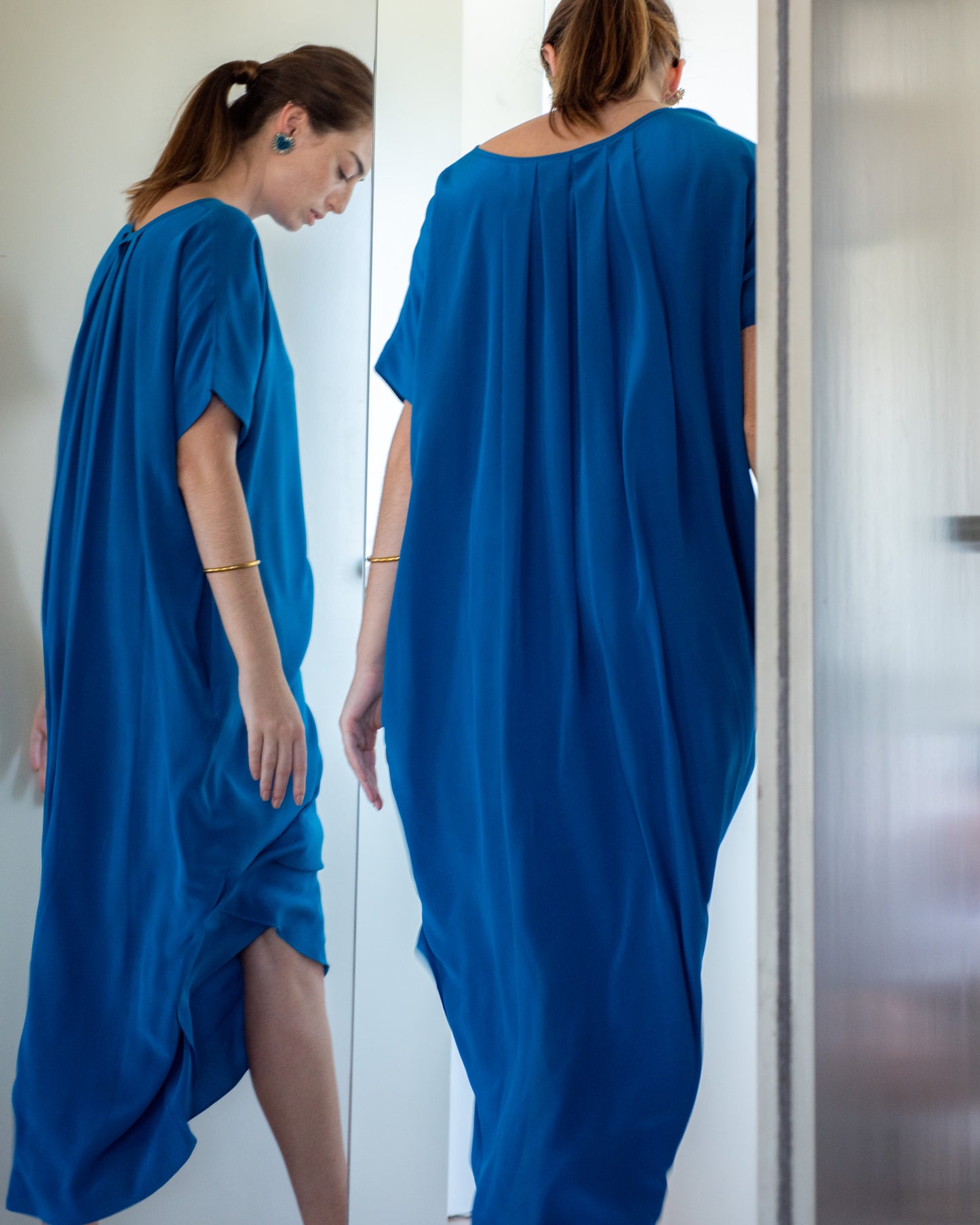 Vestido LaPlage seda azul elétrico