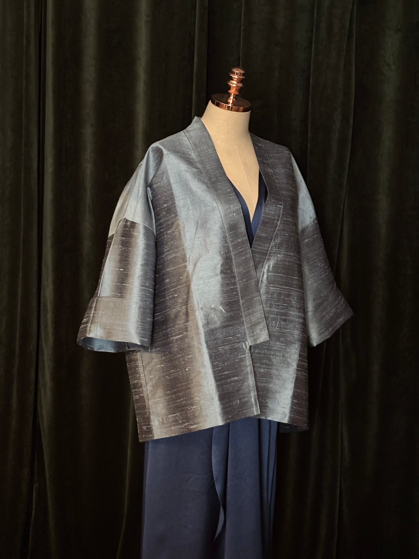 Kimono USBEKI IKAT seda azul chambray