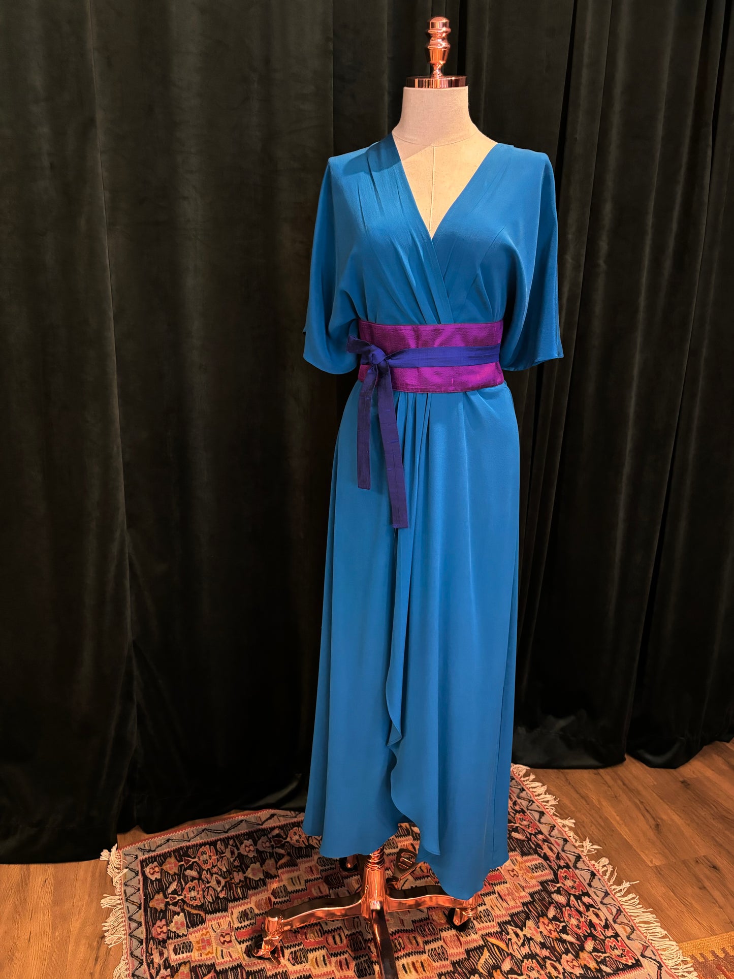 Vestido ATENA seda azul elétrico