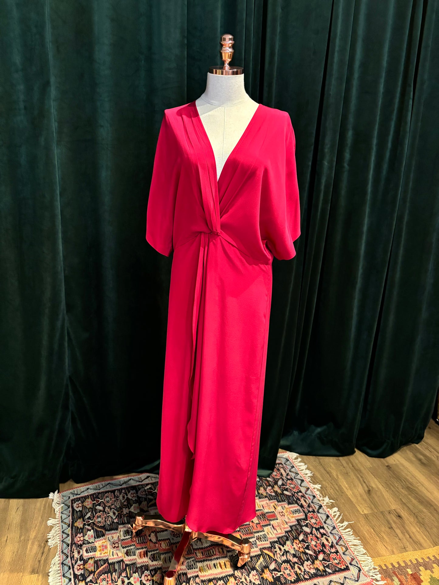 Vestido ATENA seda cereja