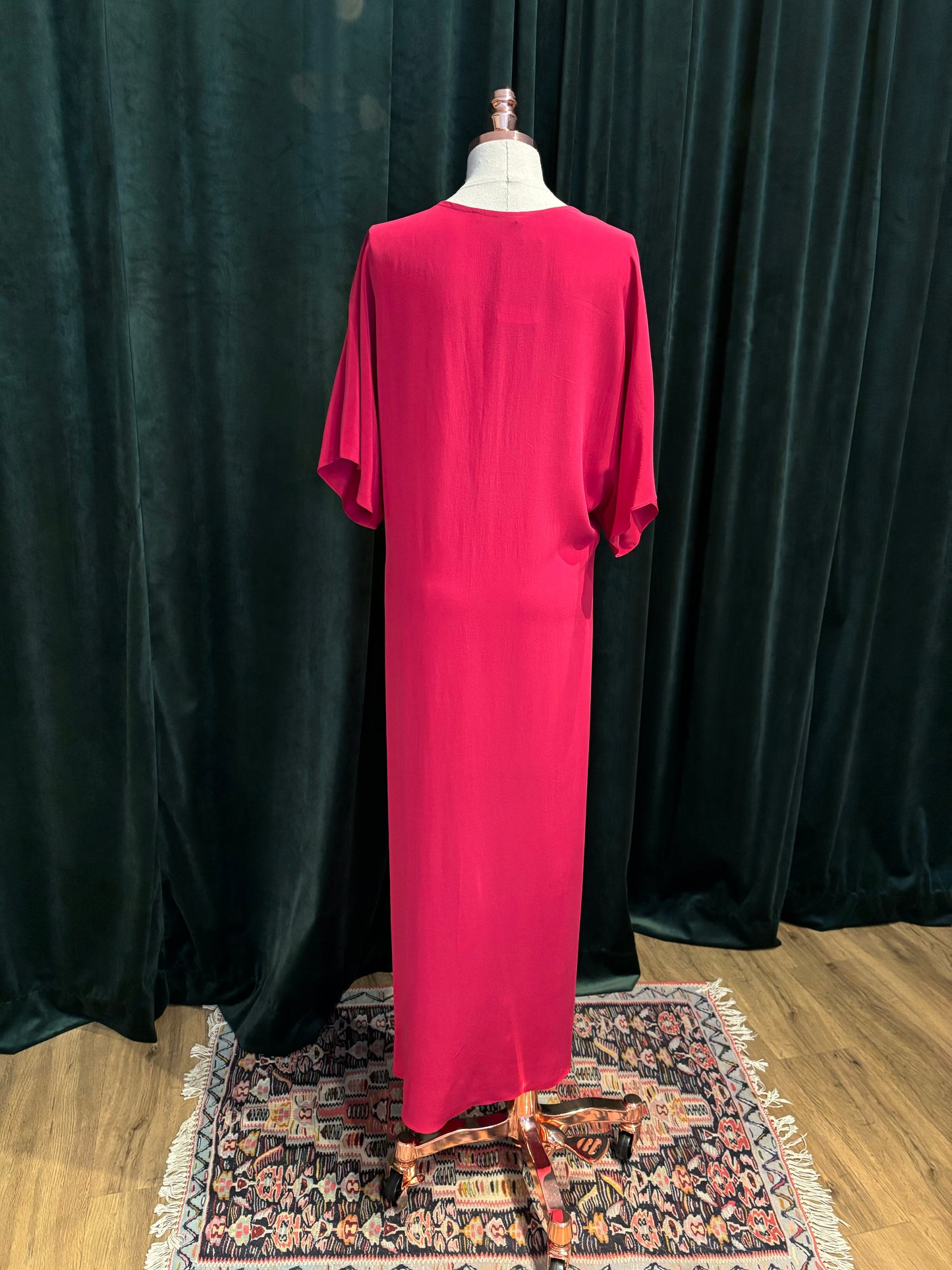 Vestido ATENA seda cereja