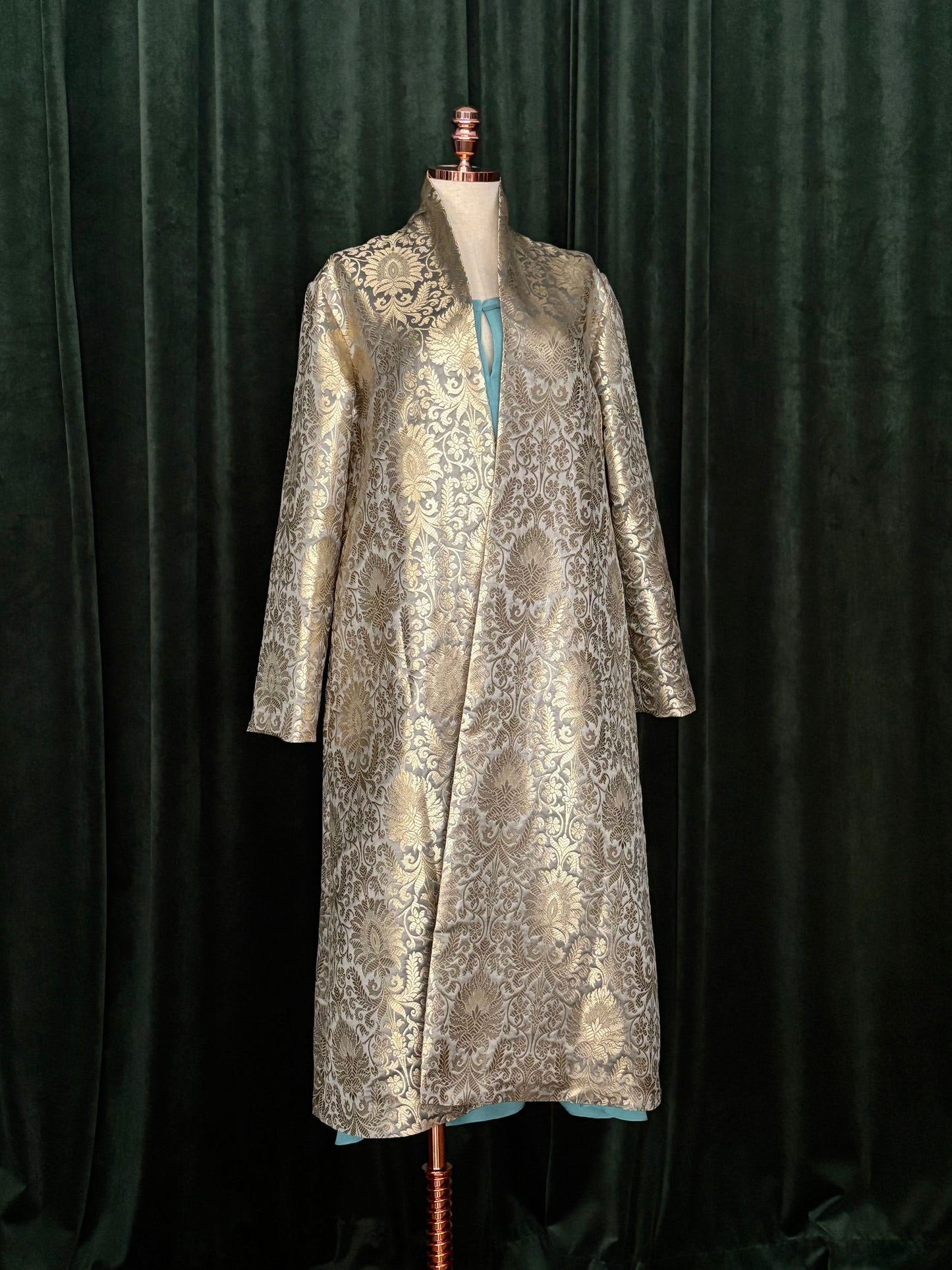 Overcoat Brocado Benarasi