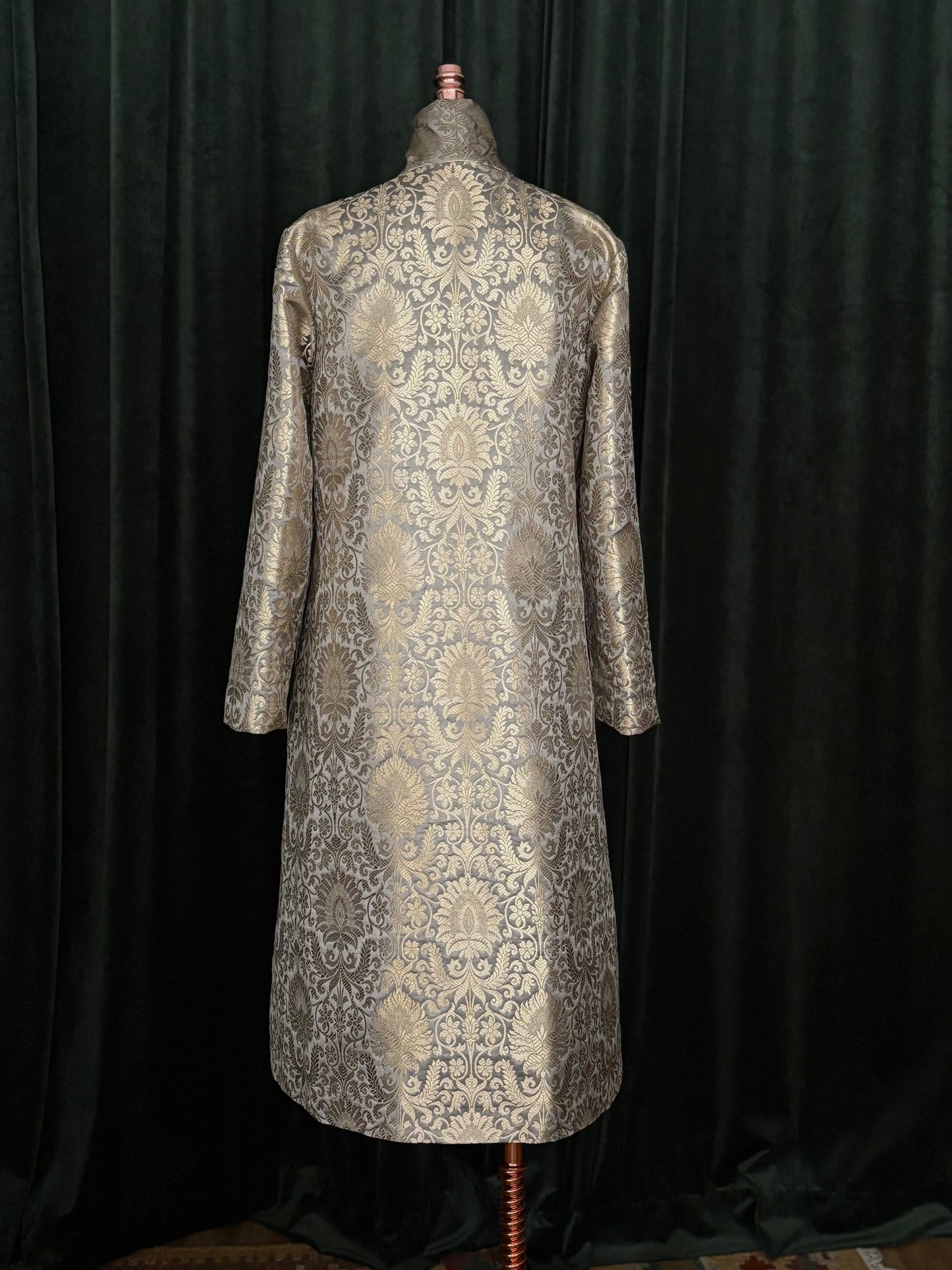 Overcoat Brocado Benarasi