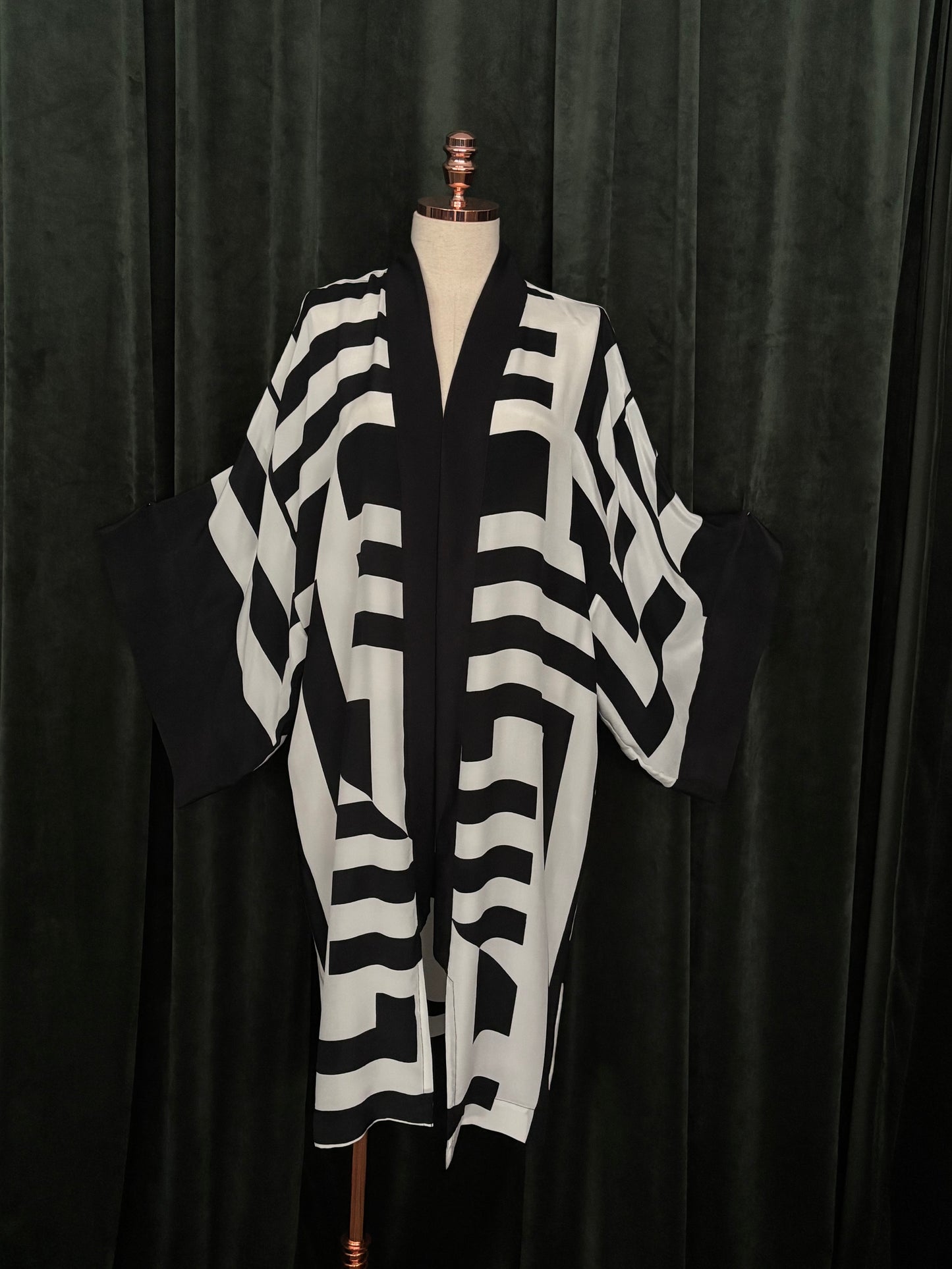 KIMONO GEOMÈTRICO seda