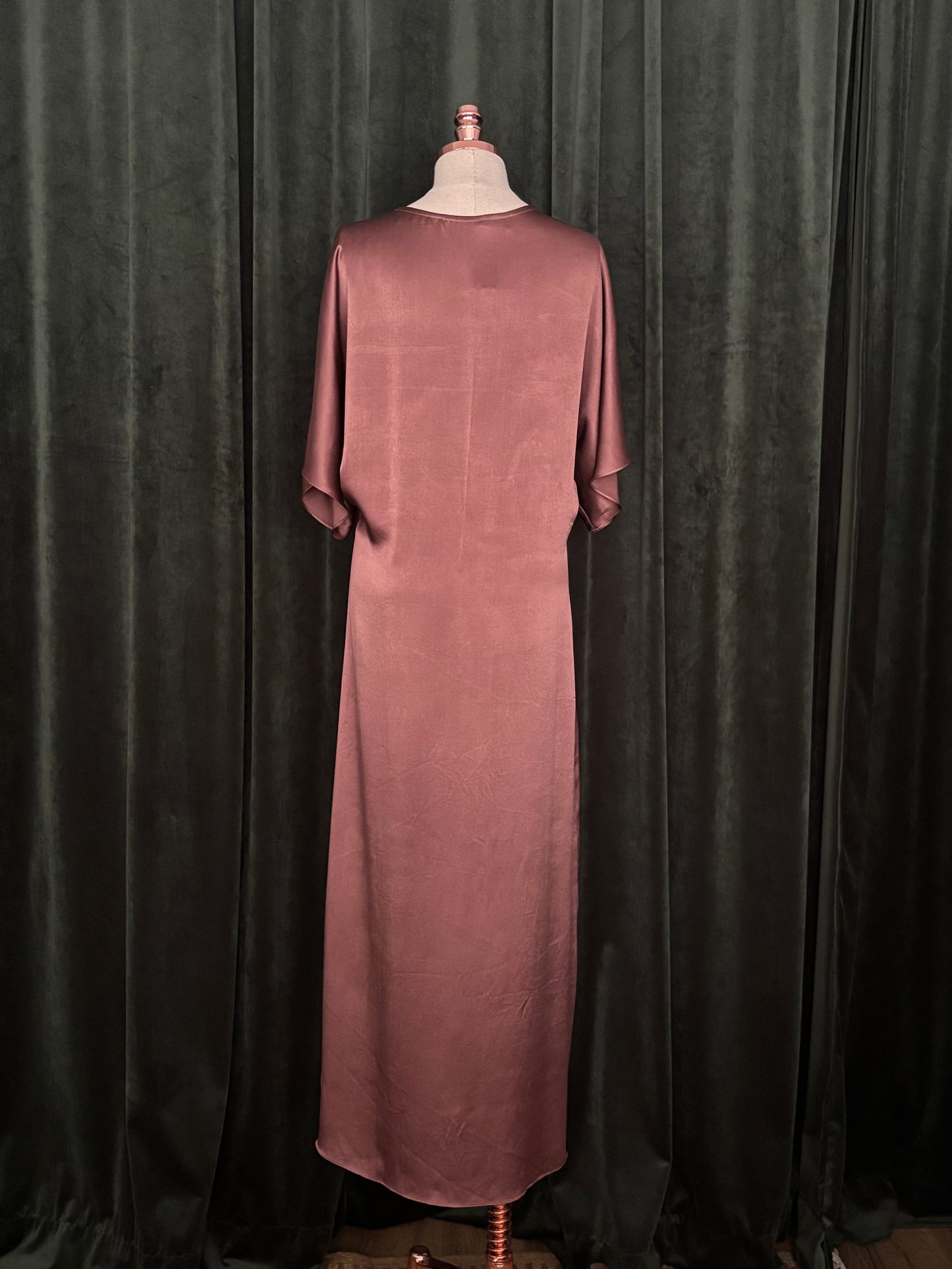 Vestido ATHENA seda mocca mousse