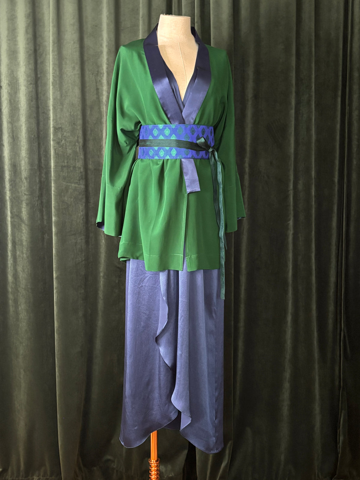 KIMONO seda pura verde