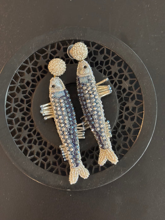 Brinco Bordado Lucky Fish by Olivia Dar