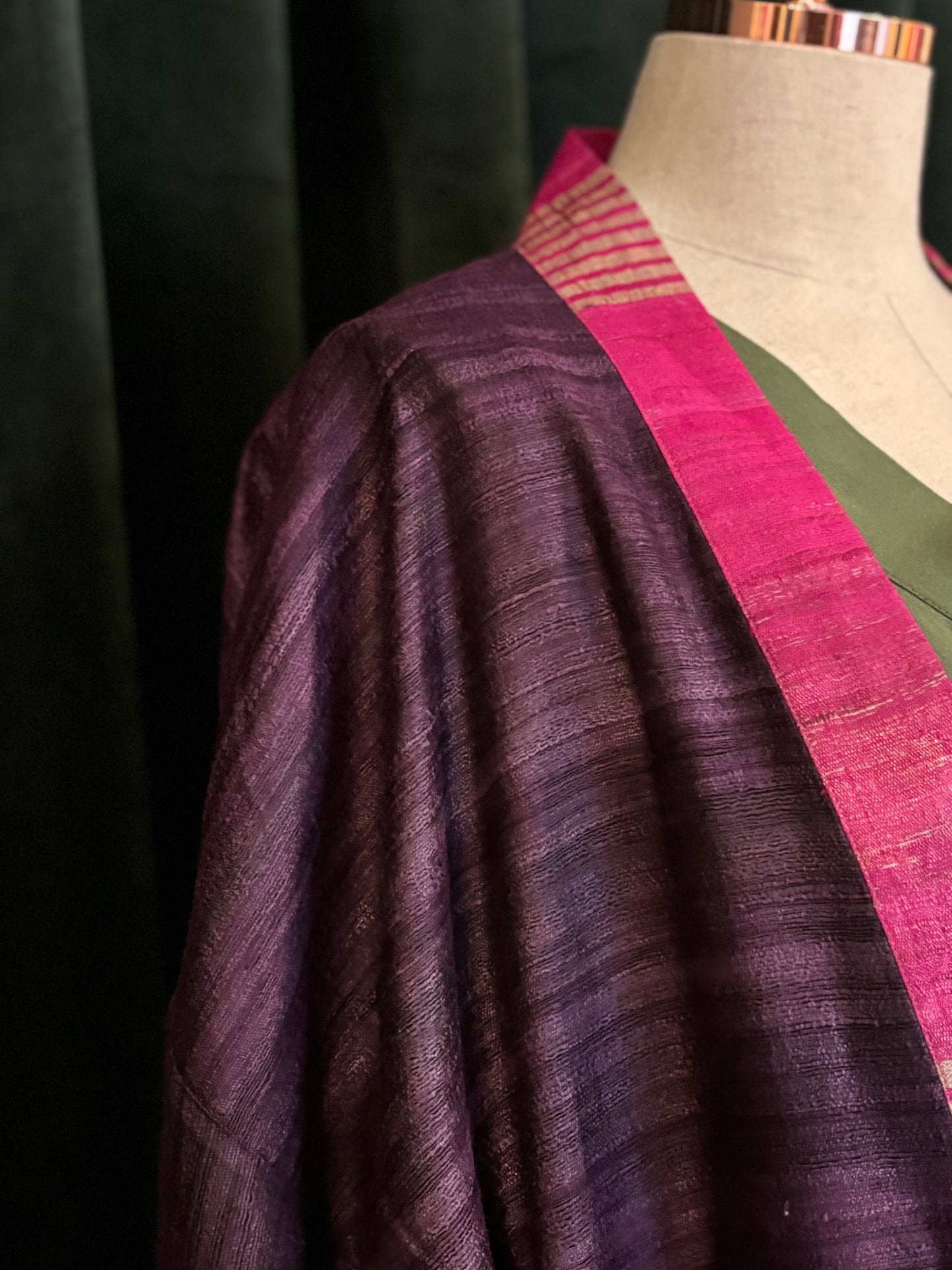 Kimono AGRA seda selvagem púrpura