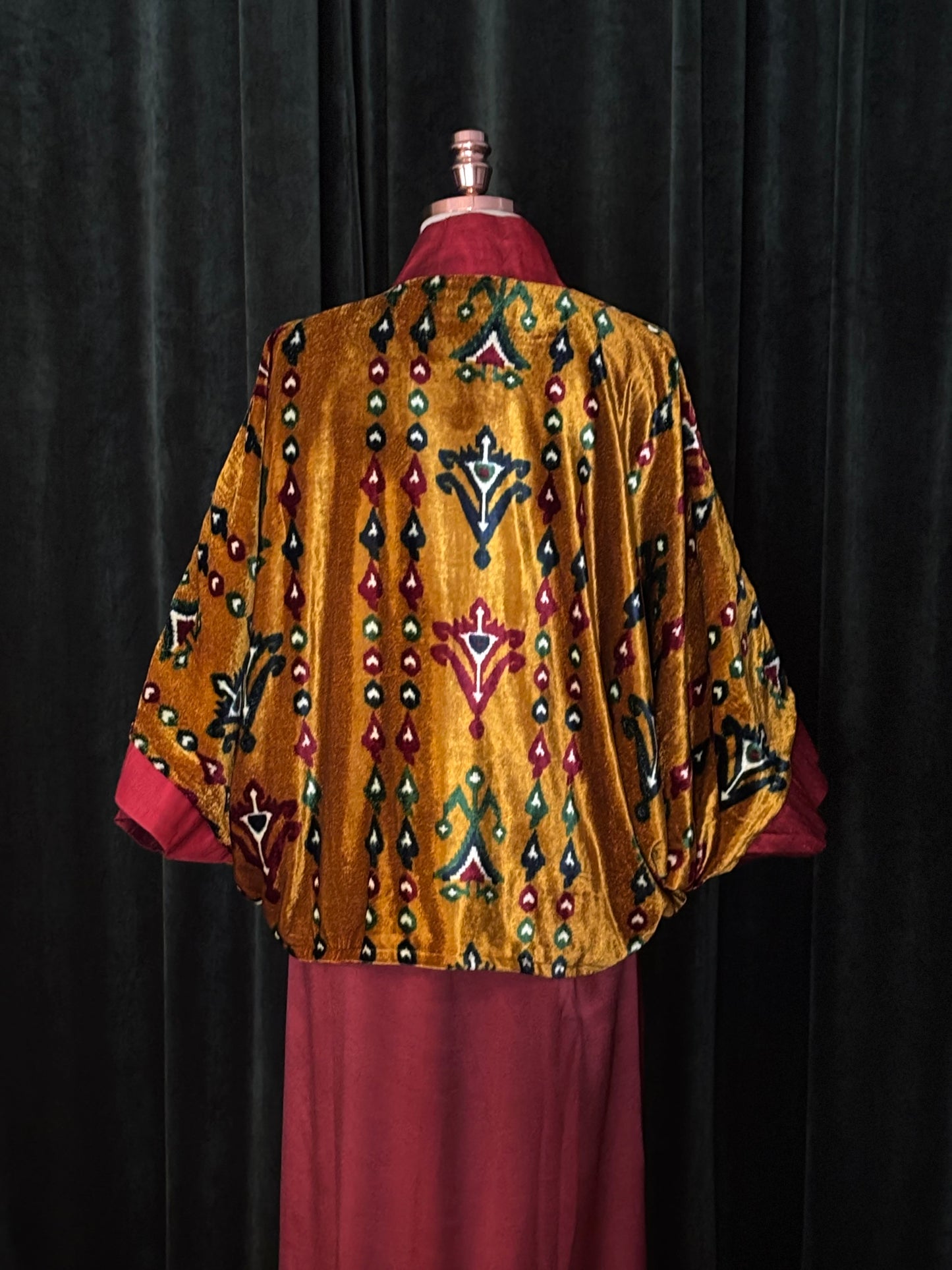 Kimono FERGHANA veludo amarelo-ouro
