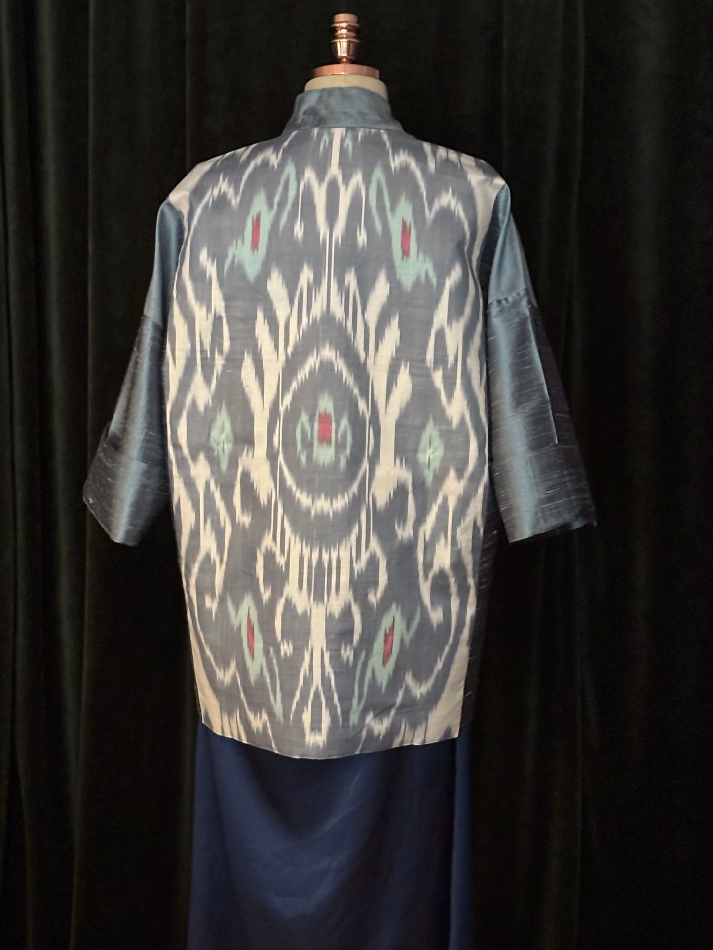 Kimono USBEKI IKAT seda azul chambray