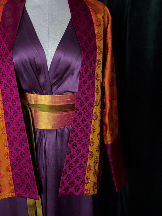 Kimono Seda TANCHOI amarelo ouro e fúcsia
