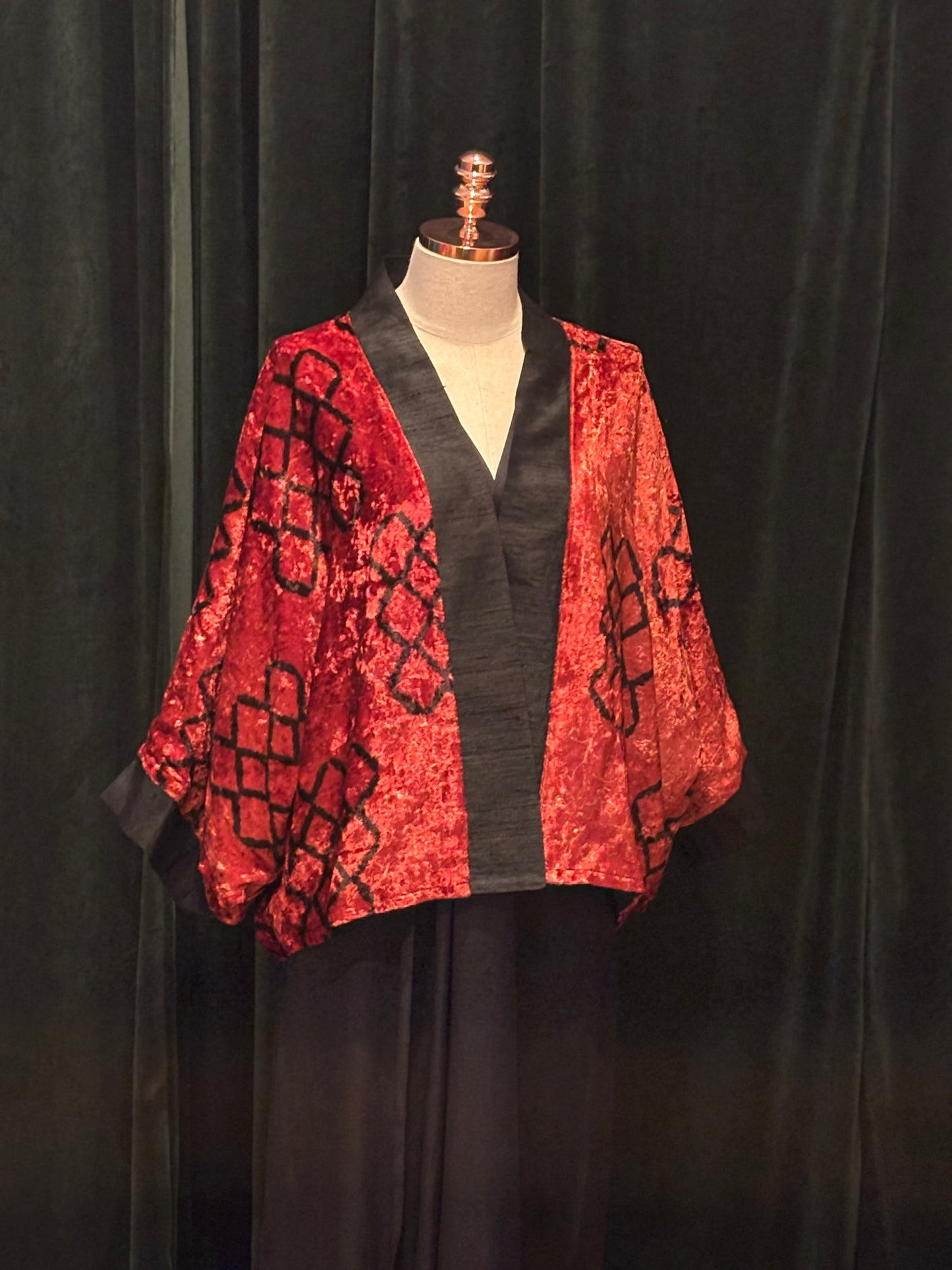 KIMONO FERGHANA veludo seda coral