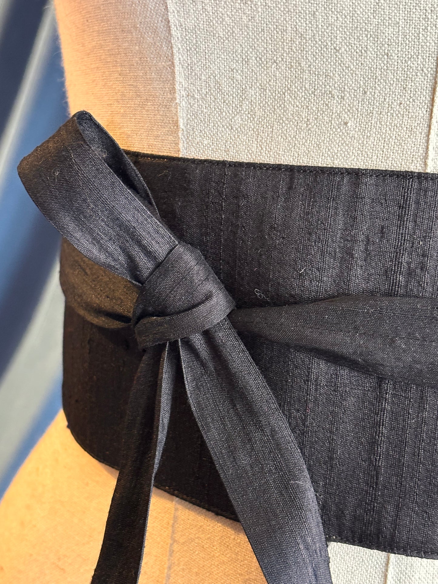 Cinto OBI brocado gold/black