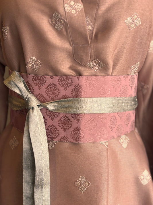 Cinto OBI seda Tanchoi rosé / silver