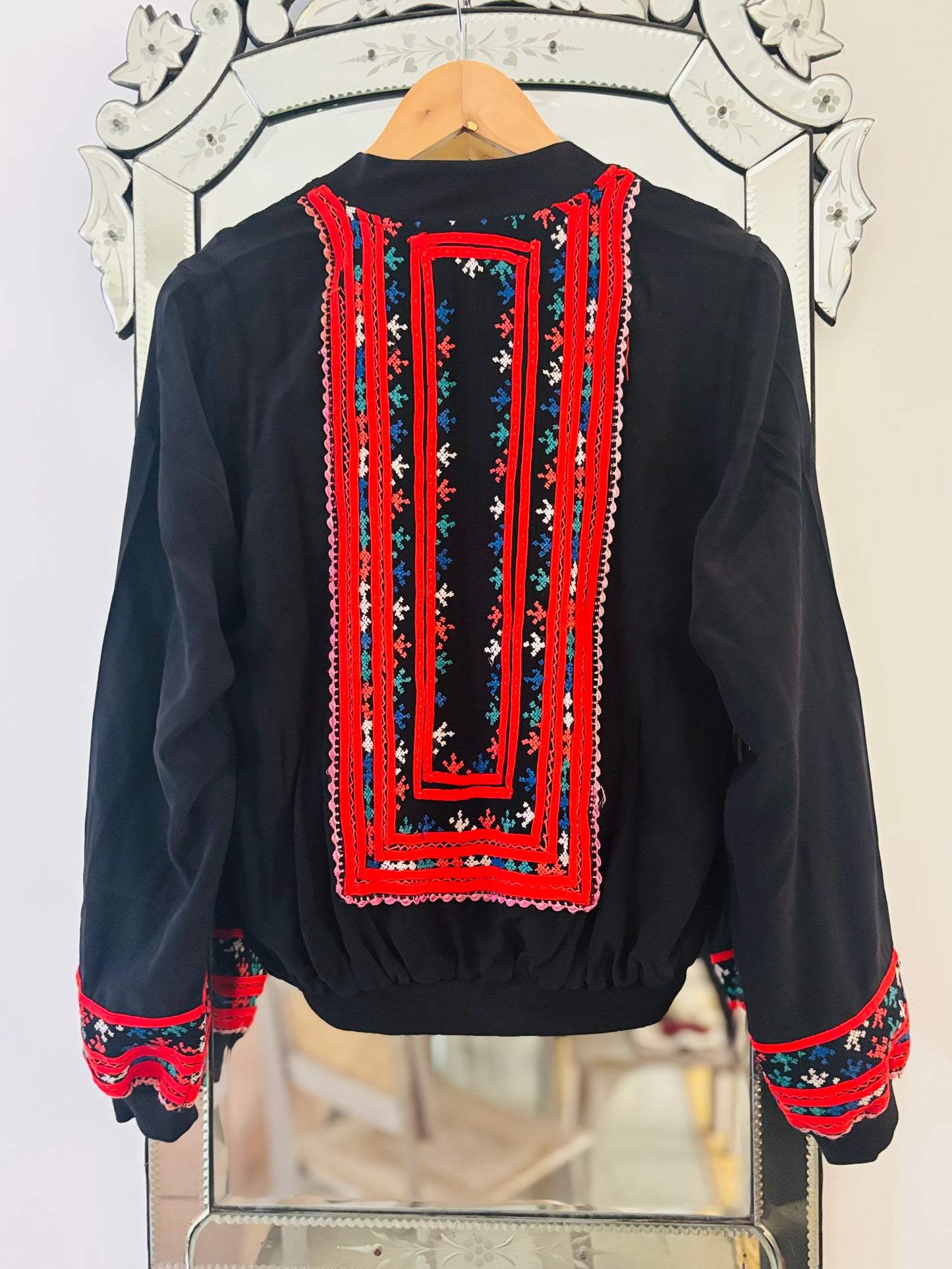 Bomber Baluchi by Olivia Dar preta