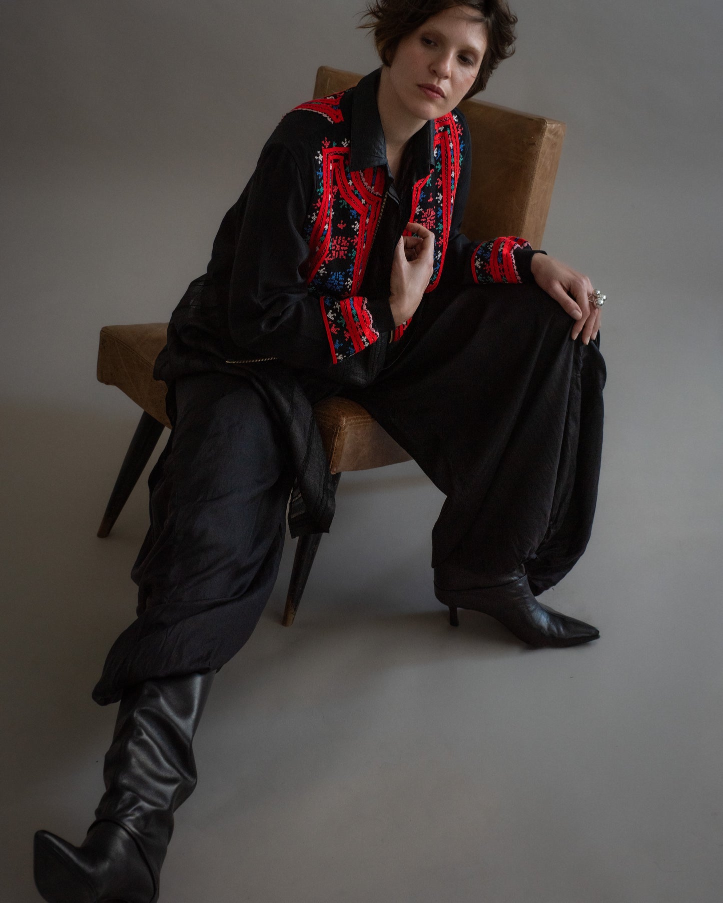 Bomber Baluchi by Olivia Dar preta