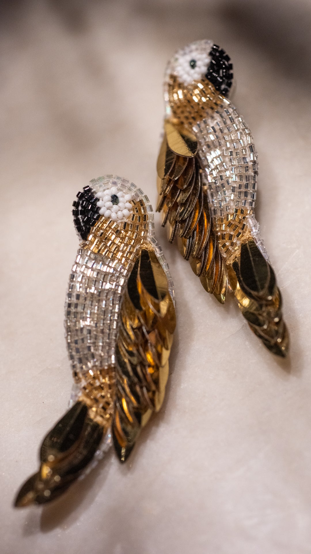 Brinco olivia Dar ARA dourado