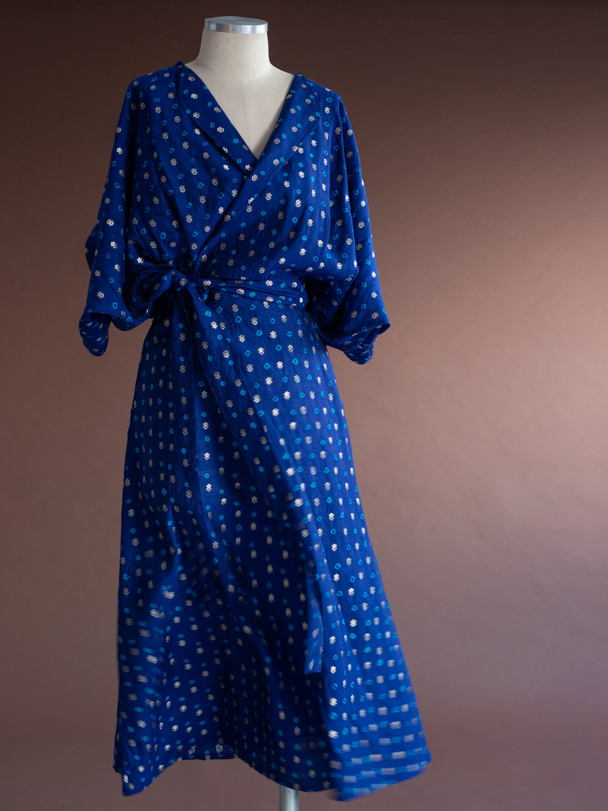 Vestido AMARA seda mugha zaul