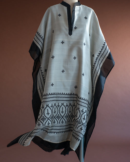 Kaftan SINDH seda bordada preto&branco