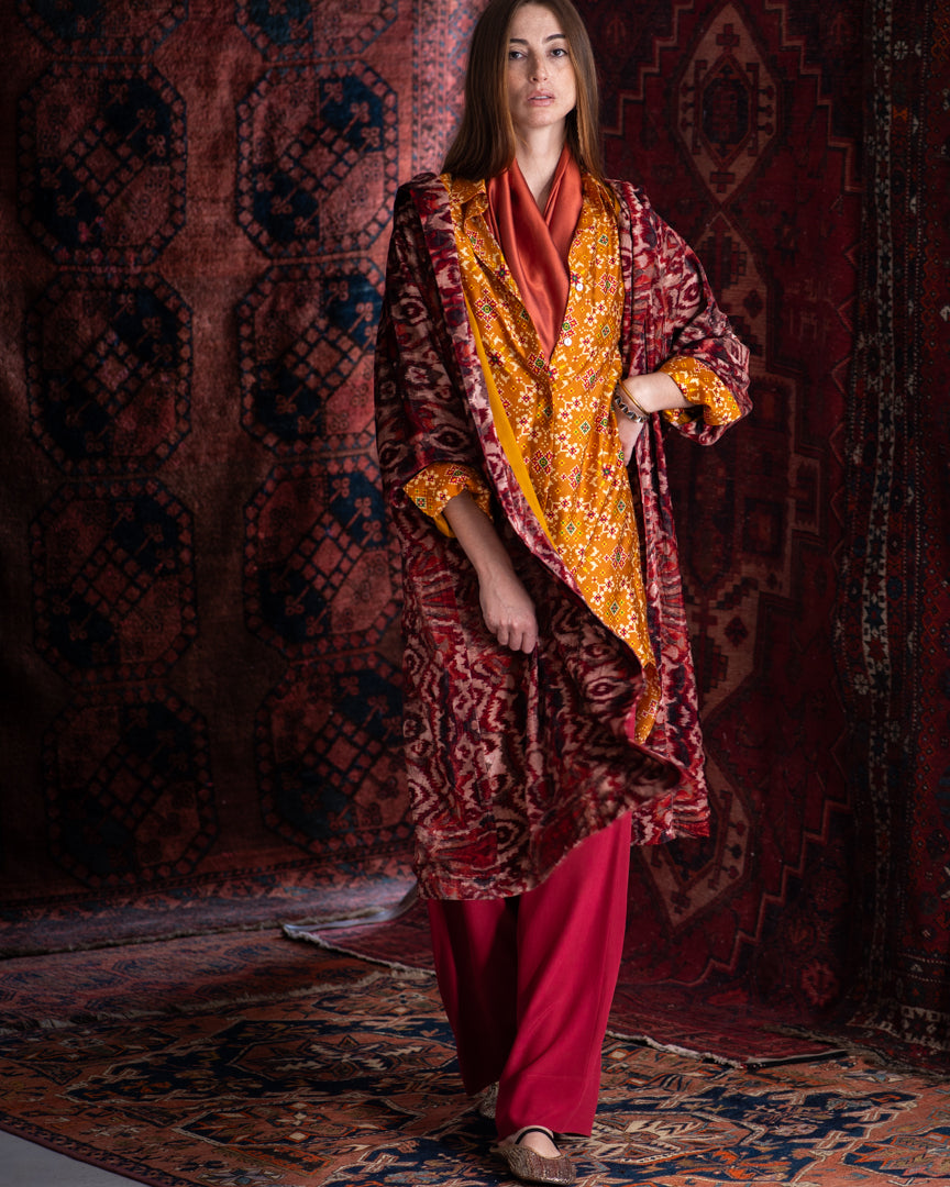 Overcoat Veludo com capuz