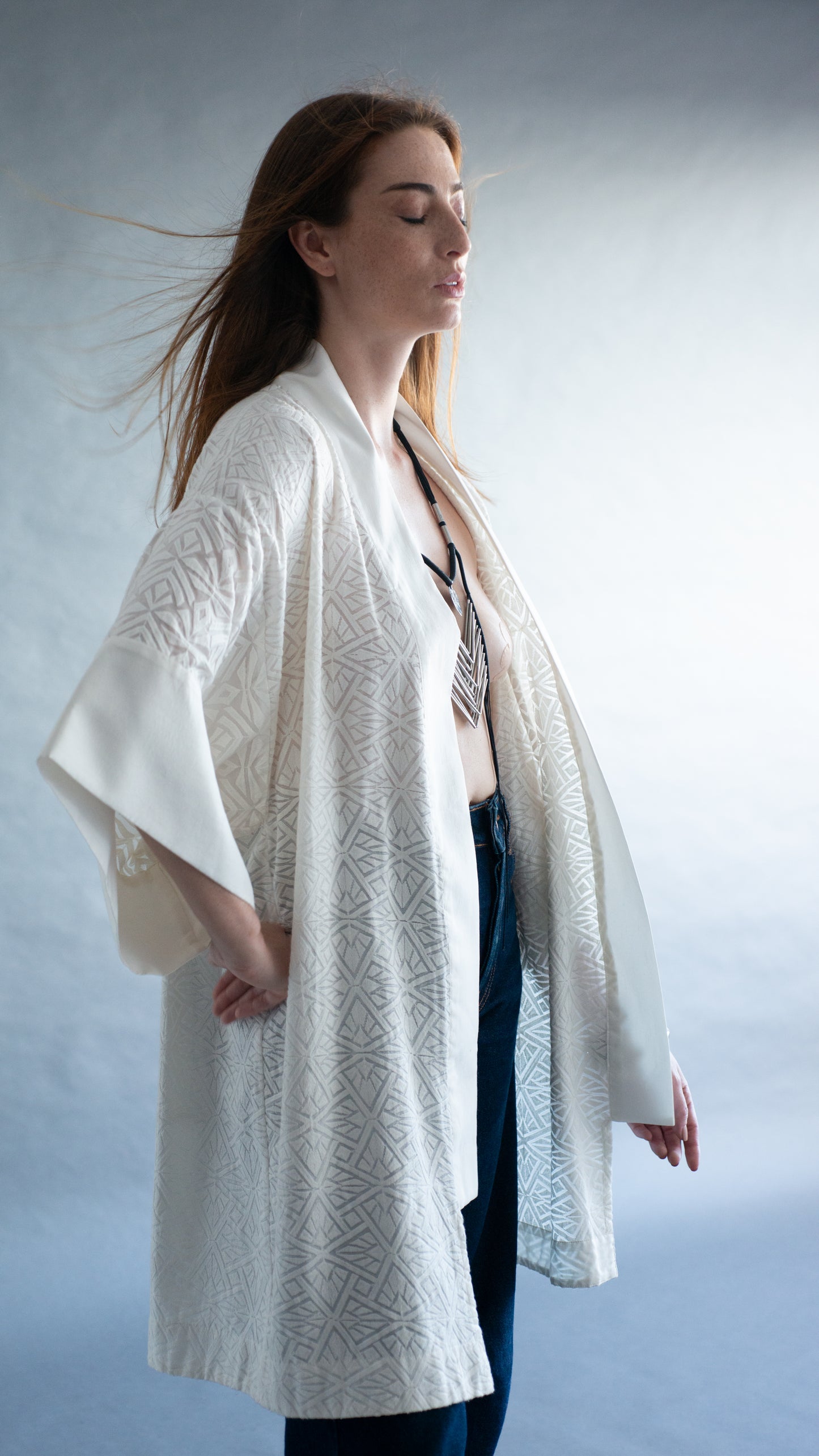 KIimono AGRA bordado branco